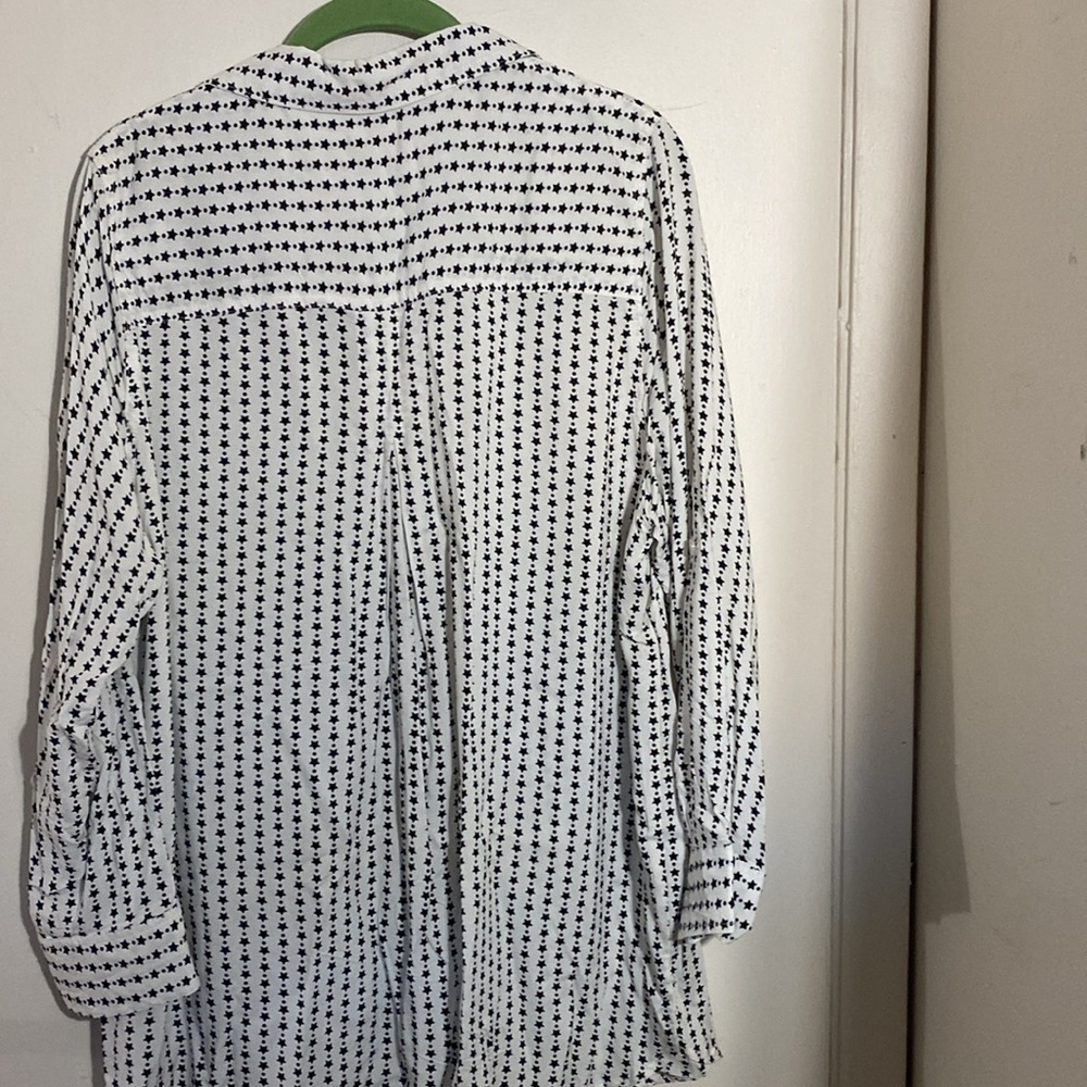 Velvet Hearts Long Sleeve Button Down Shirt - Picture 2 of 2